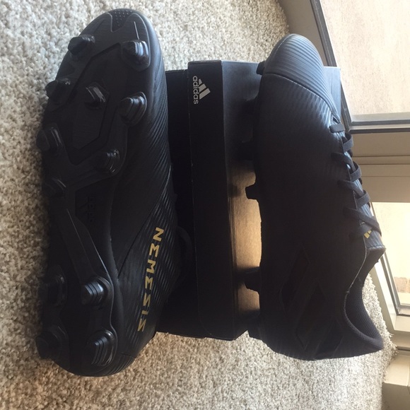 Adidas Nemeziz Soccer Cleats - Picture 5 of 8